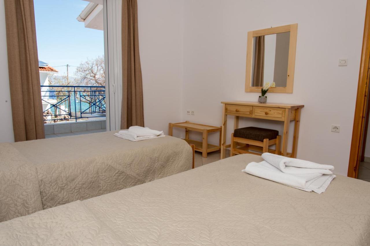 Erodios Apartments Elaionas  Eksteriør billede